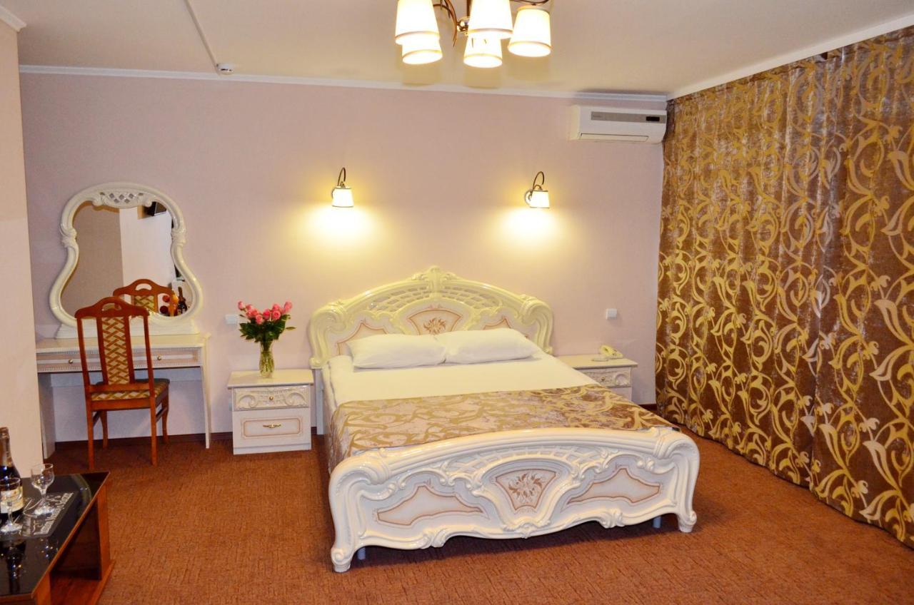 Molodezhnaya Hotel Omsk Luaran gambar